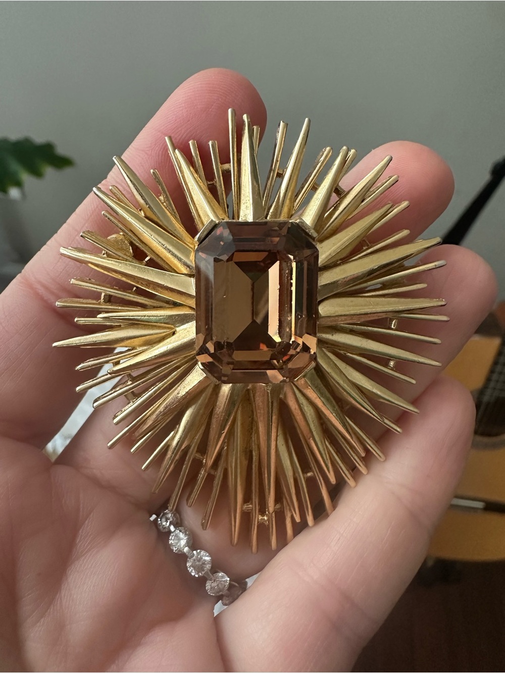 VTG Brooch Crown Trifari "Sputnik" or "Starburst" 1960s - Picture 3 of 7